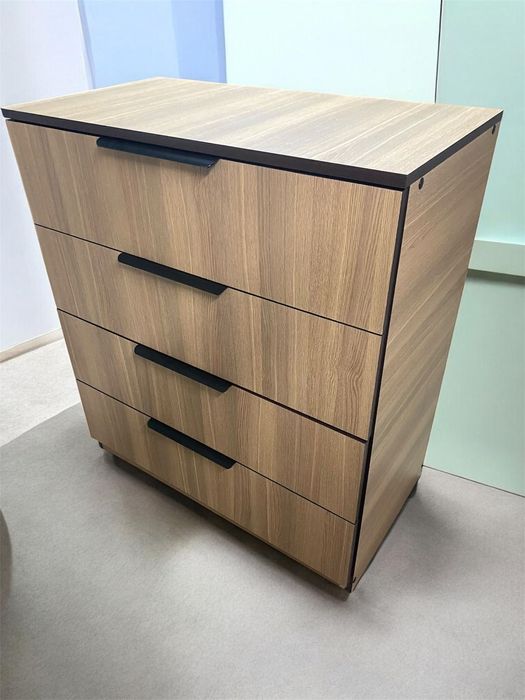 Новый комод для спальни 25000