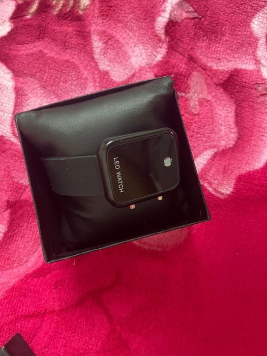 продам блютуз клавиатуру пользовались пару раз