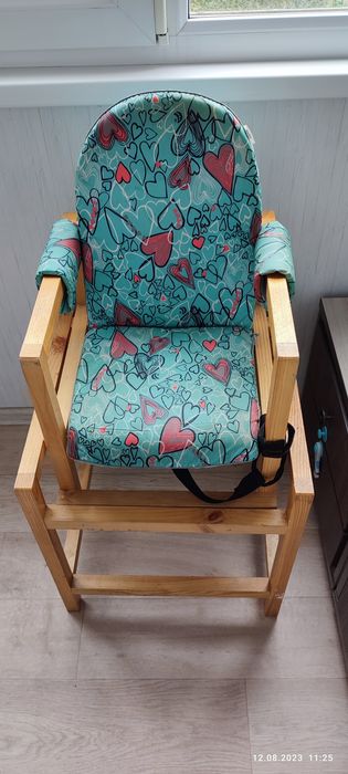 Продам стульчик для кормления