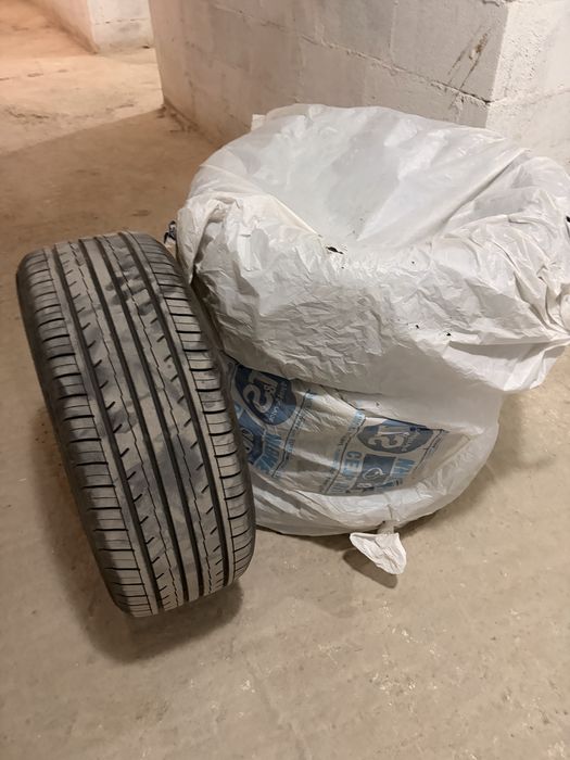 Продам шины новые yokohama