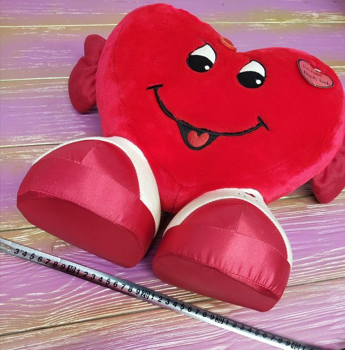 Мягкая игрушка в форме сердца. Германия.