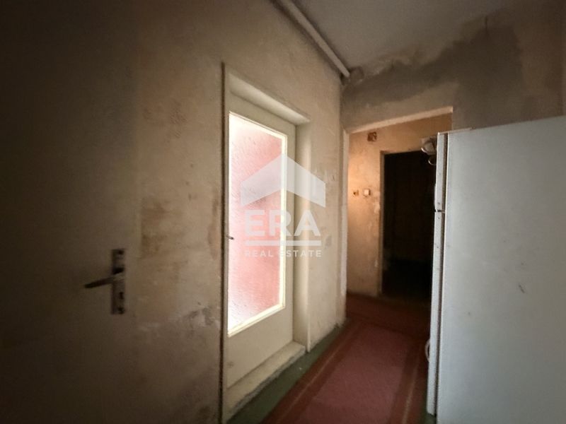 Продава се Едностаен апартамент в Силистра, Изток - 43 кв.м за 1349 €/кв.м - Снимка #4