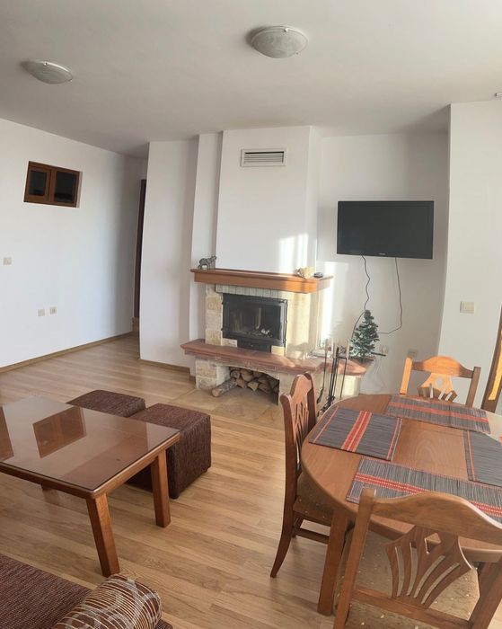 Дава се под наем Тристаен апартамент в Банско - 78 кв.м за 459 € - Снимка #10