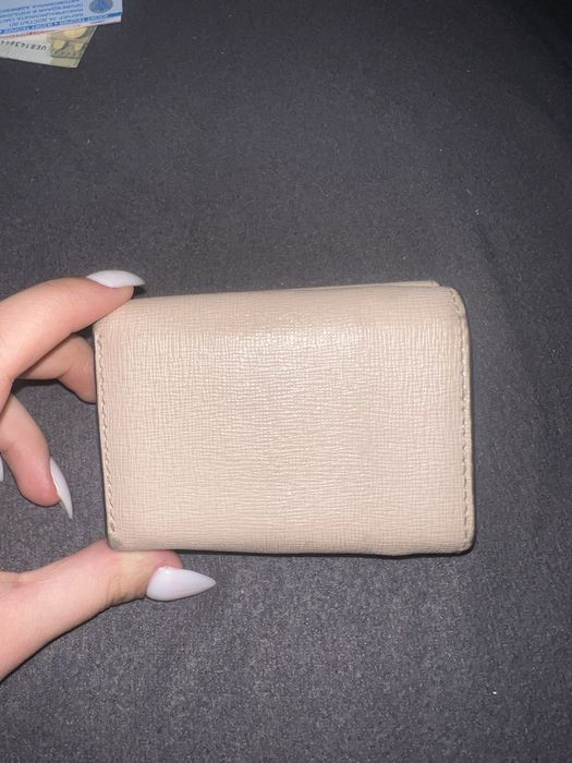 Протмоне фурла .