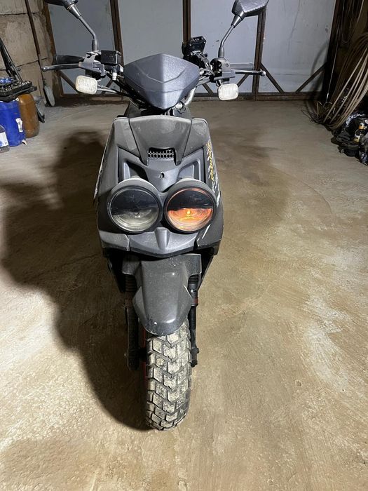 Продам мопед бумер.