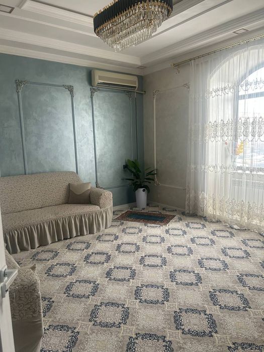 ARENDA Qorasaroy yol yuzi 3xona + mansarda