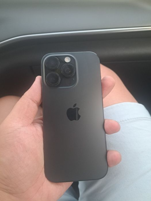 Срочно продам iPhone 16 pro