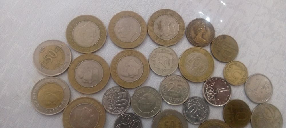Монеты разные 36 шт