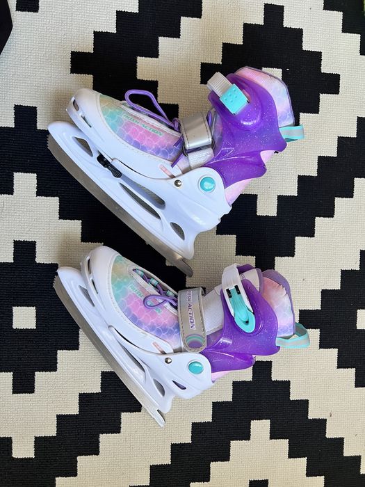 Продам детские коньки