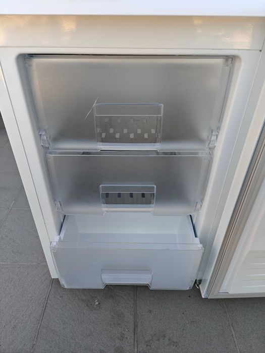 Мини фризер Flavel