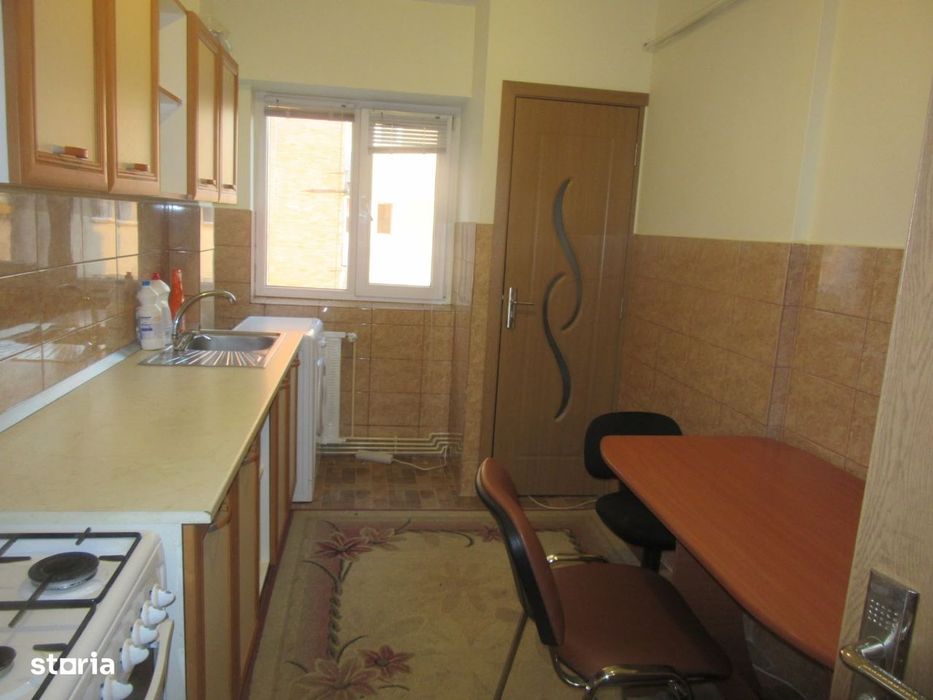 Apartament cu 2 camere Centru