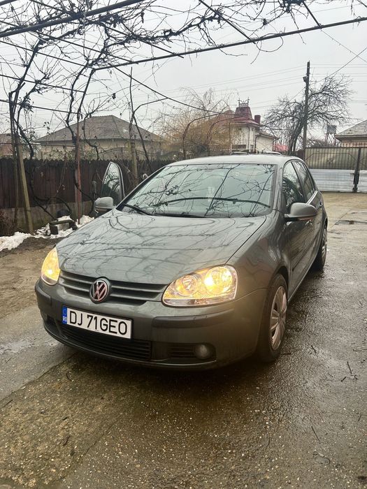 Golf 5,1.6 benzina