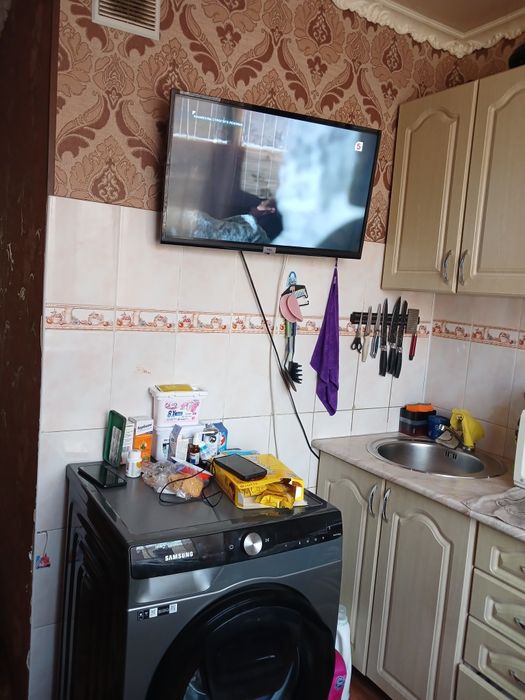 Продаю квартиру 2х комнатную.