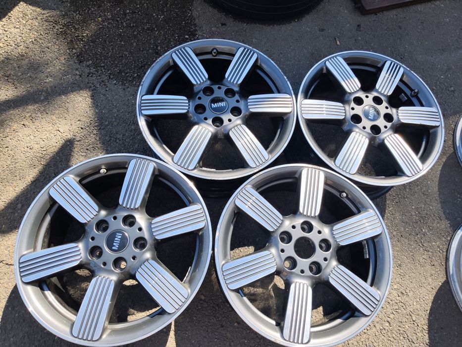 17" оригинални алуминиеви джанти за Mini Cooper..