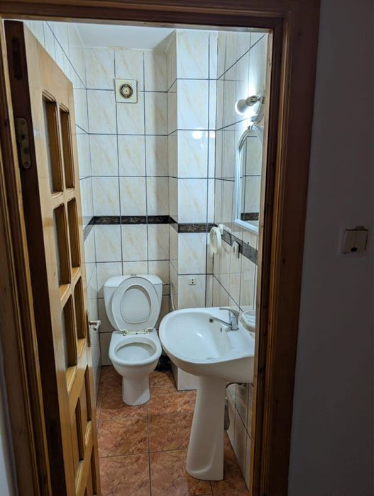Apartament 3 camere semidecomandat 65.53 MP utili