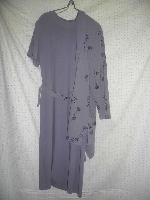 продам костюм размер 50-52