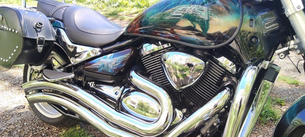 Suzuki boulevard m90