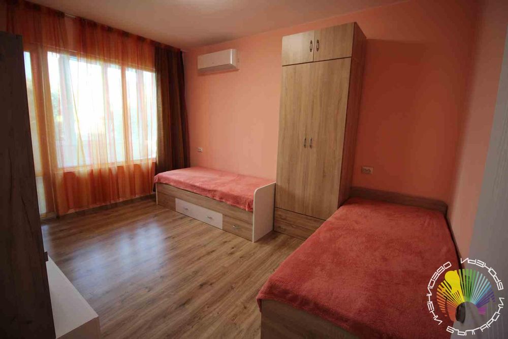 Дава се под наем Тристаен апартамент в Бургас, Център - 68 кв.м за 550 € - Снимка #10