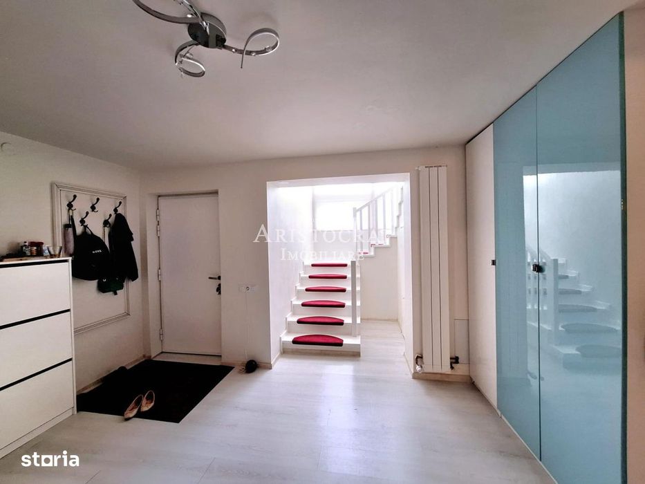 Vilă individuala proximitate lac