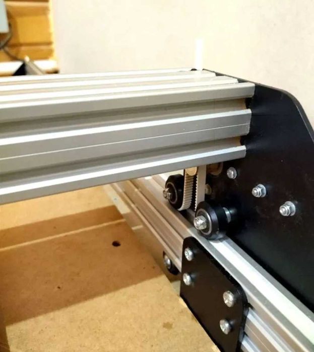 Фрезерный станок с ЧПУ по дереву