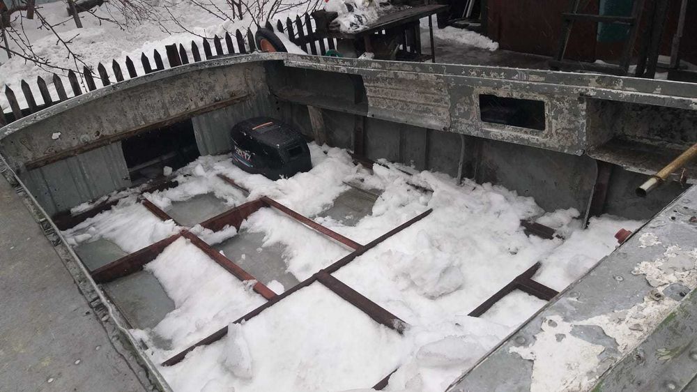 Продам катер Прогресс 2