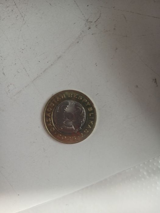 Продам коллекционную манету