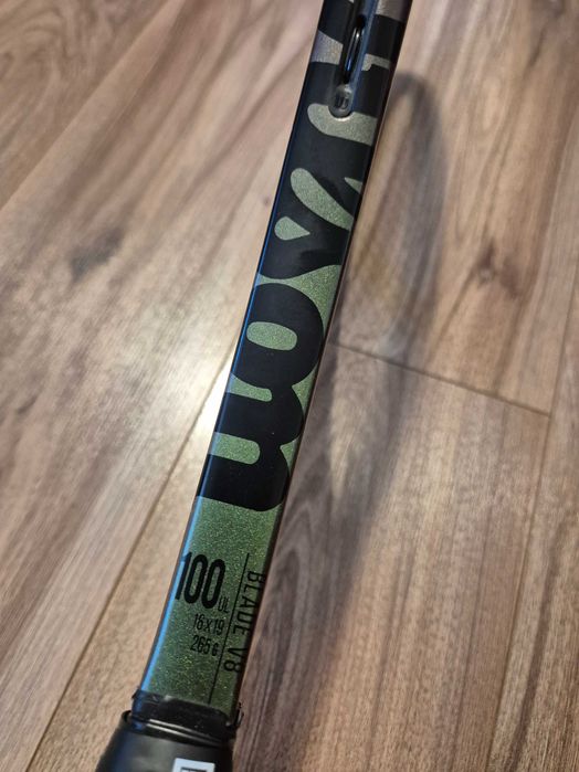 Racheta Tenis WILSON Blade 100 UL V8.0~L1