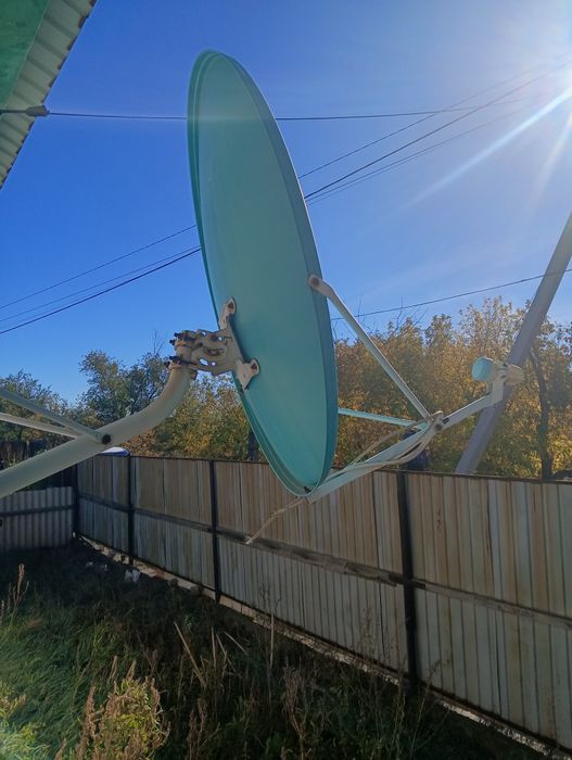 Отдам  приемник алма ТВ бесплатно