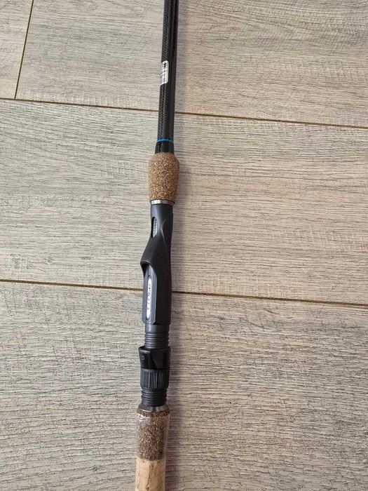 Lanseta Feeder Pro Fl Aventador Distance 3.90m 3 Segmente 60-180g