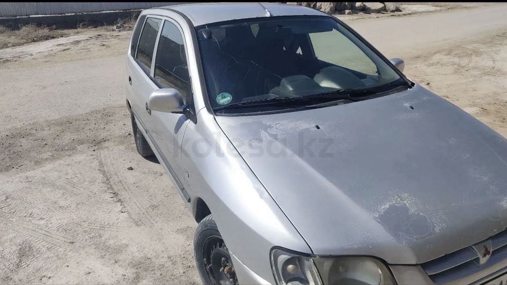 Продам Mitsubishi Space Star 2001 года
