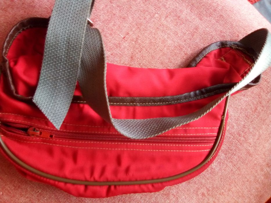 Дамски чанти-нови и напълно запазени