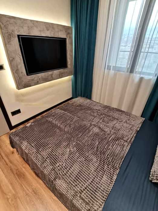 Дава се под наем Двустаен апартамент в София, Витоша - 65 кв.м за 657.9 € - Снимка #1