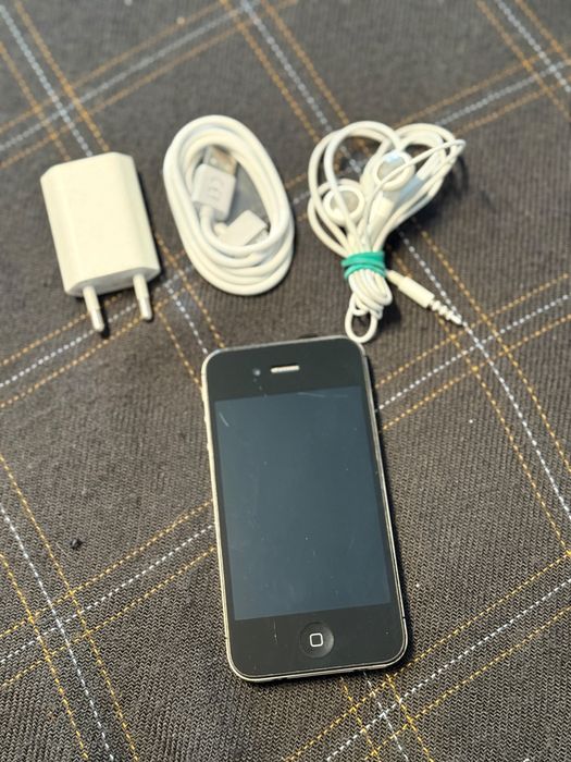 iPhone 4s Functional