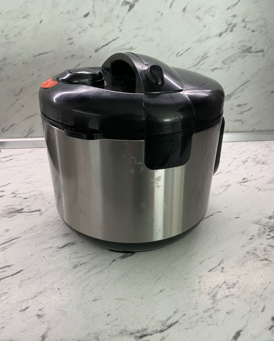 Продавам Мултикукър Делимано