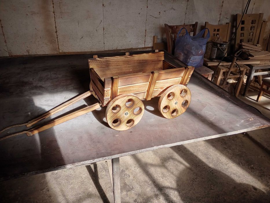 Декоративна Каручка / Каруца