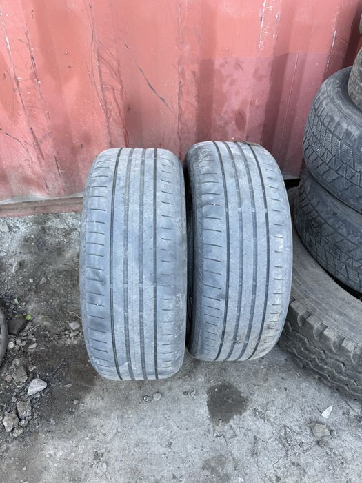 Продам шины Bridgestone 225/50 R18