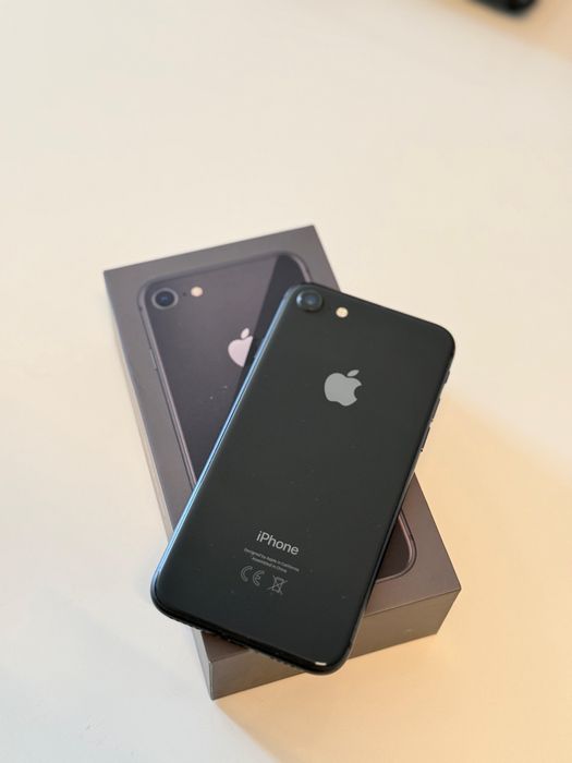 iPhone 8 Black Impecabil