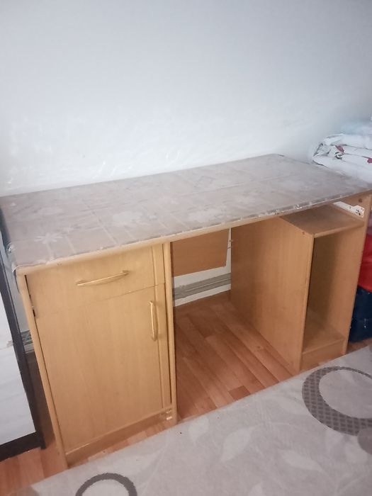 компьютерный столик СРОЧНО!