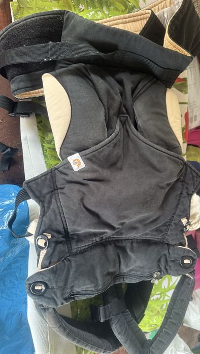 Pachet bebeluș complet (monitor NOU + Ergobaby + Avent + Reer)