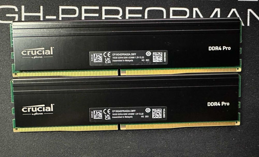 Memorii RAM 32GB (2x16GB) dual channel DDR4 PRO CL22 XMP 2.0 CP16G4DFRA32A