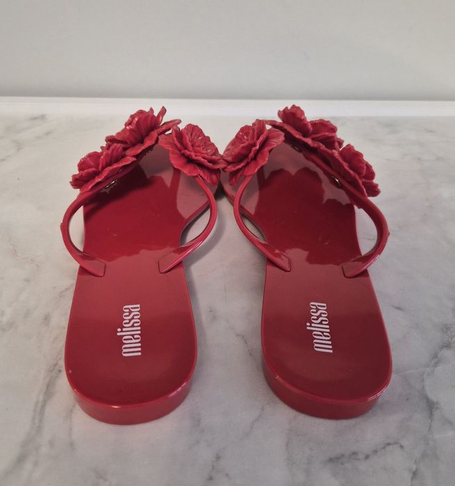 Червени чехли MELISSA"