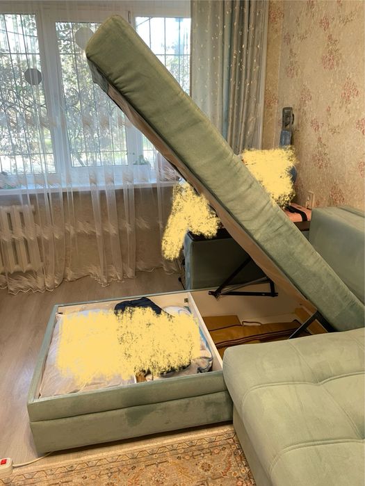 Продается Диван в хорошем состоянии