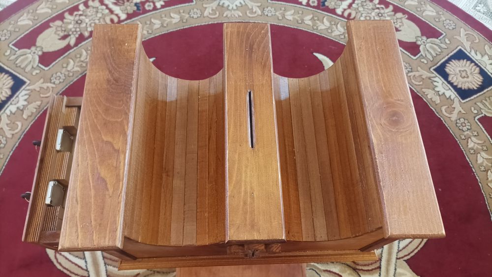 Каса + отделения за свещи