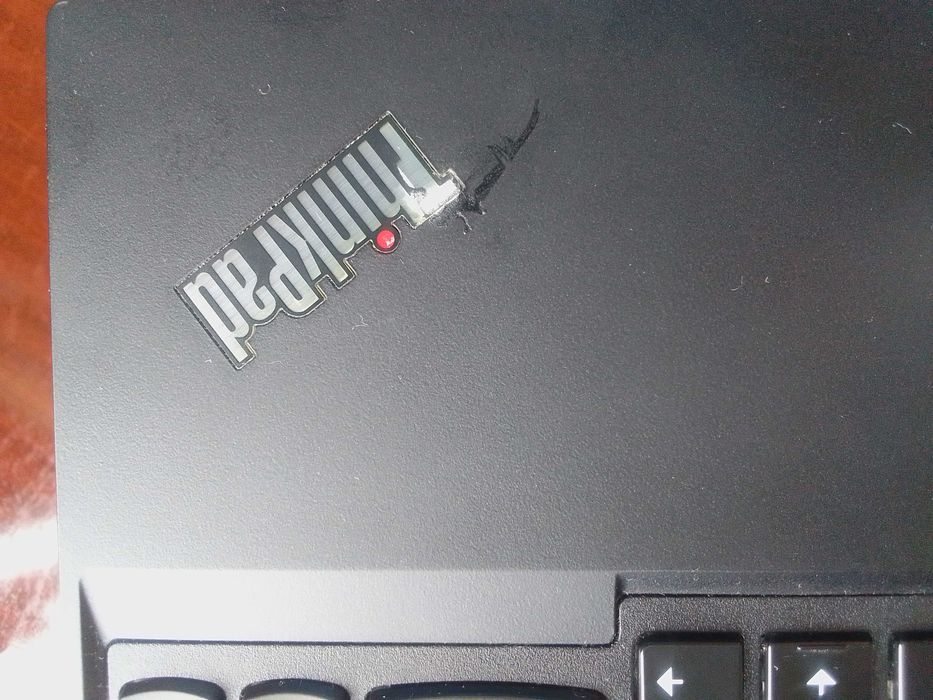 Продавам Lenovo ThinkPad T15 Gen 2