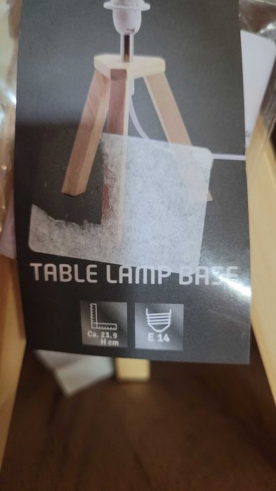 Veioza lemn,cu aspect industrial