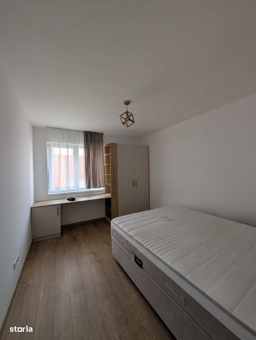 Apartament 3 camere, terasa, mobilat, AC, zona EROILOR