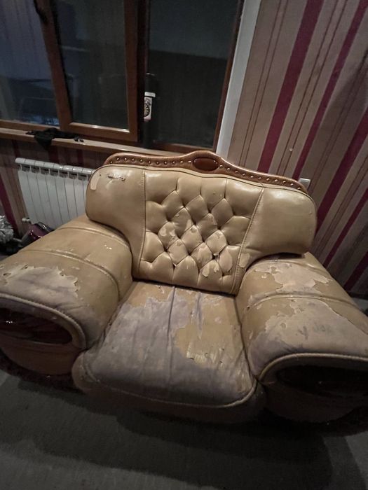 Срочно продам диван софа и кресло