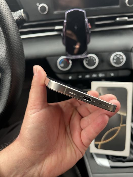 iPhone 16pro Max 256GB в идеальном состоянии