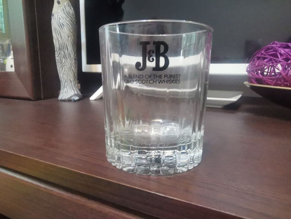 Pahar J&B de colectie Pahar JB Ballantines