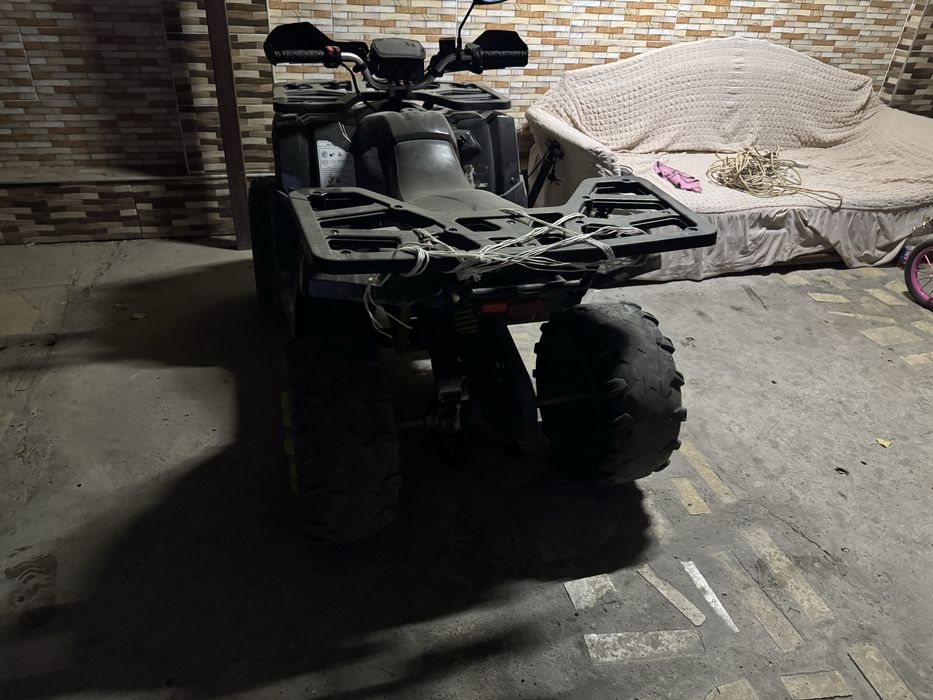 Продаю квадроцикл